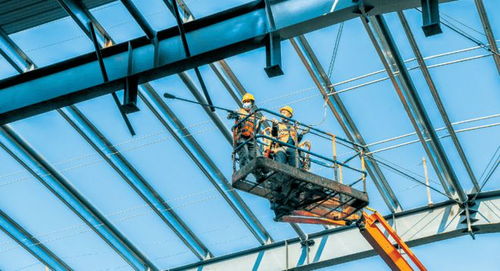 全力沖刺目標任務 ?？陧椖考涌旖ㄔO進度與新型汽輪機的研發(fā)及銷售